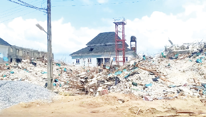 2 Die, 14 Rescued As 3-Storey Building Collapses In Lagos