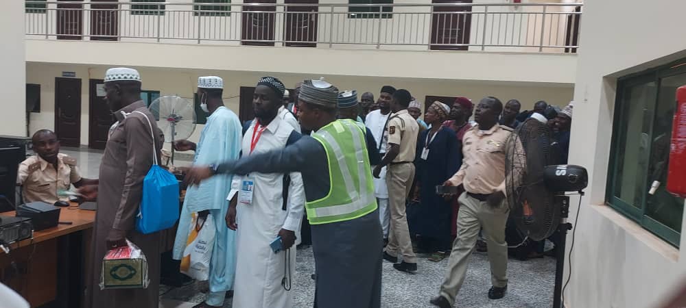 First Batch Of 410 Kebbi Pilgrims Return Home