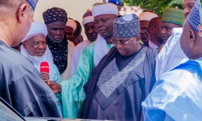 Kebbi Distributes Modern Toyota Land Cruisers To Royal Fathers, Seeks Constitutional Role For Traditional Rulers